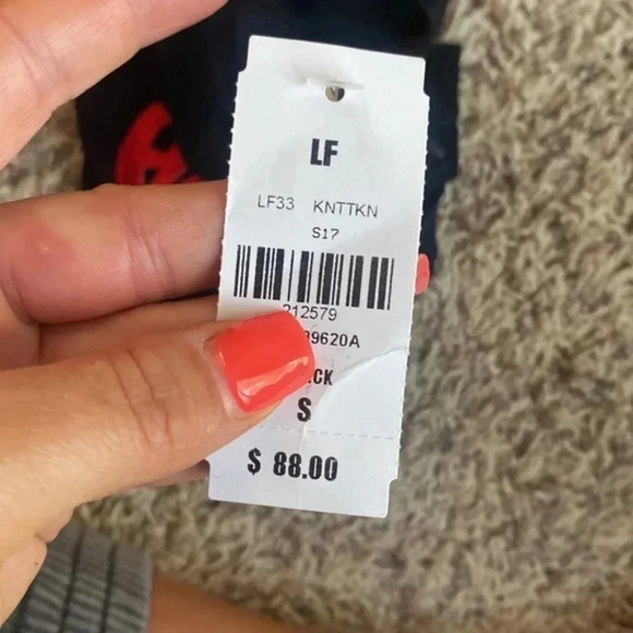 EMMA AN SAM SYMBOL MESH TOP - Picture 4 of 5